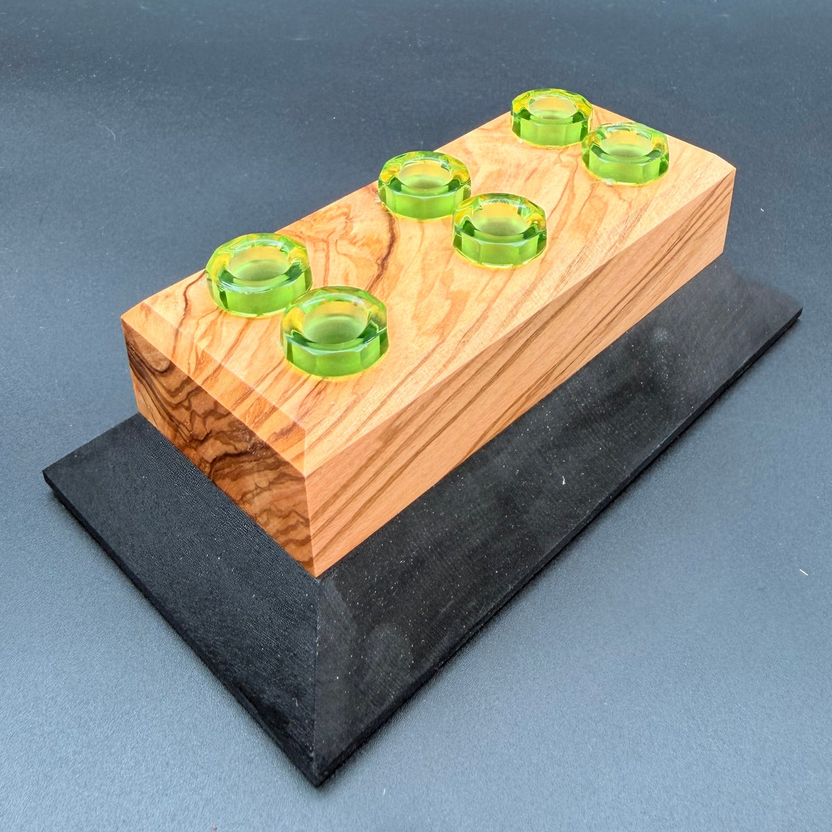 BANGER STAND WALNUT GREEN