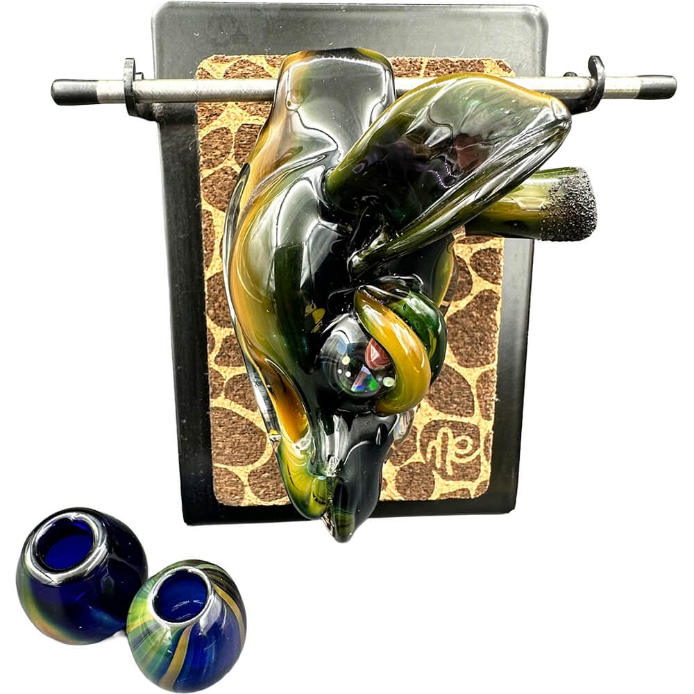 G-Raffe Pendant by Robertson x Jolex