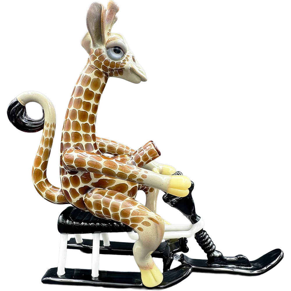 SLEDDING GIRAFFE - ROBERTSON GLASS