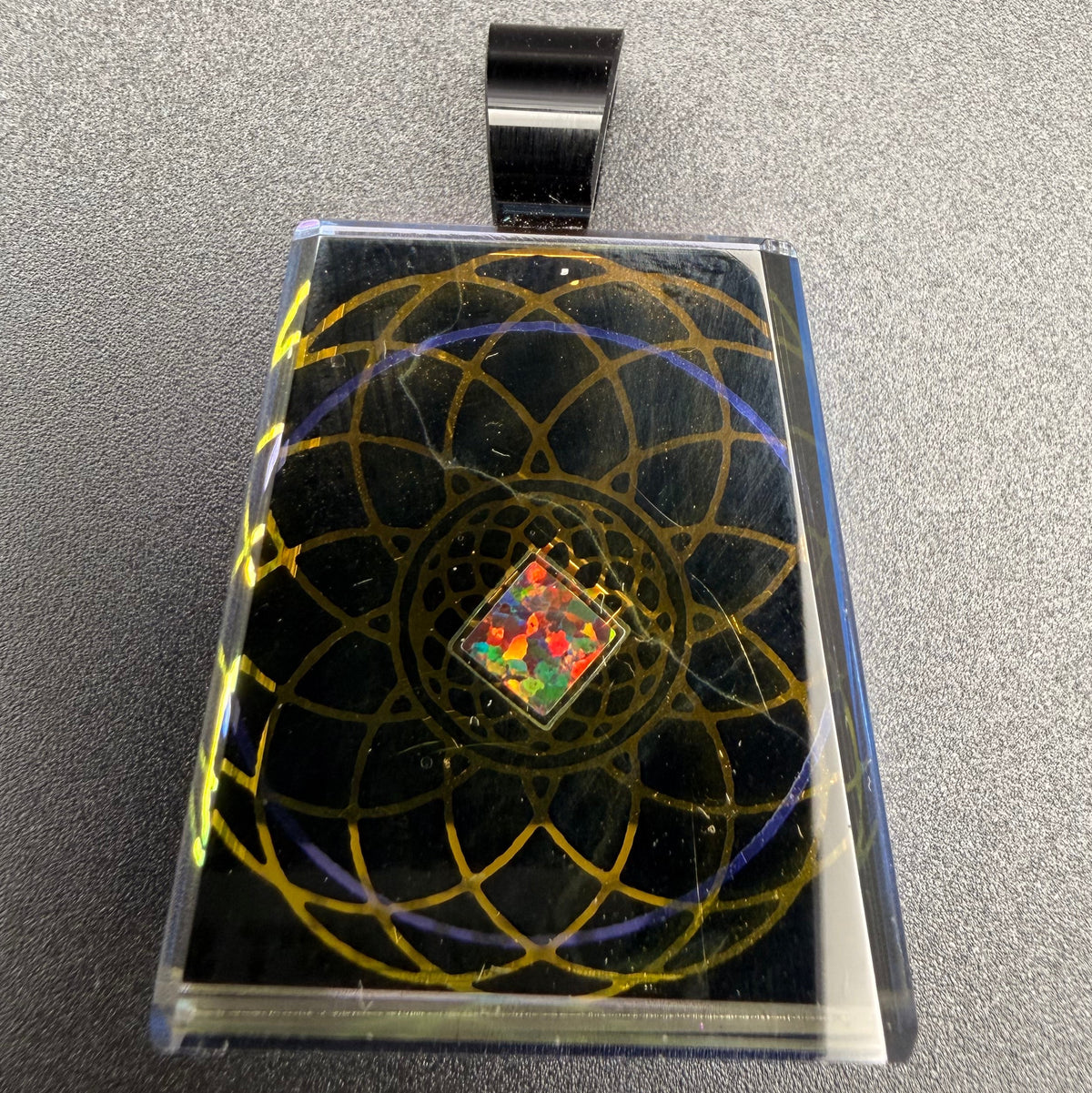 DICHROIC PENDANT - BOROBARTO