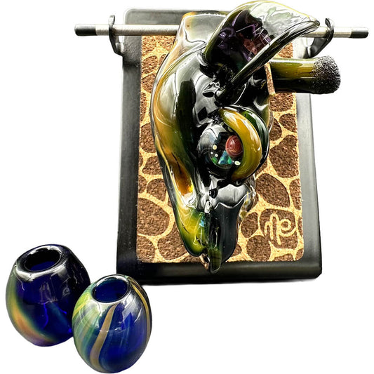 G-Raffe Pendant by Robertson x Jolex